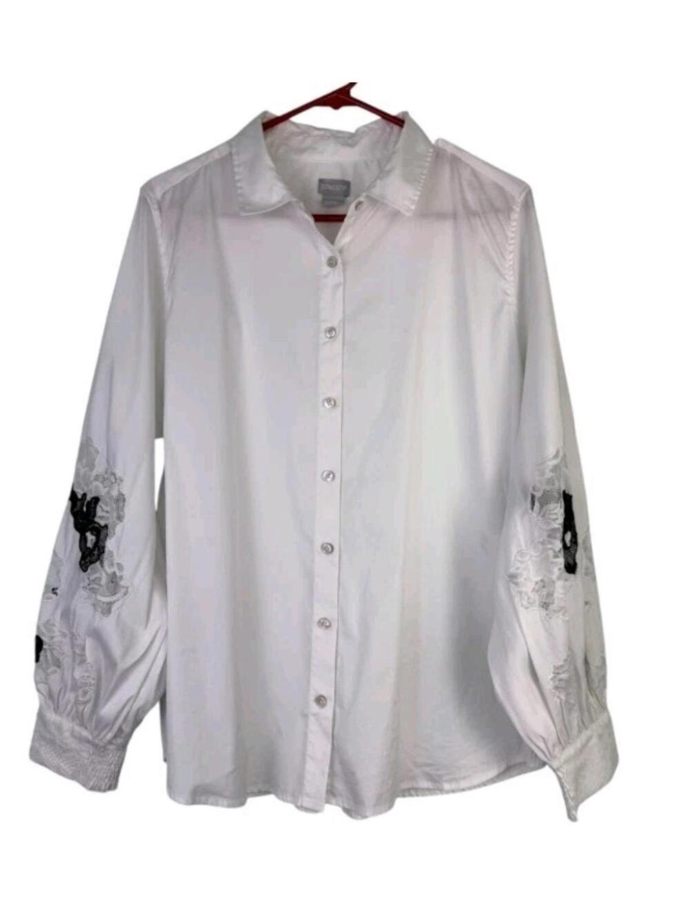 Chico’s White Black Embroidered Elastic Sleeve Collared Button Blouse Sz.2 (14)